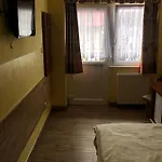 Limba Ii Homestay Leba