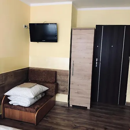 Quarto em Acomodações Particulares Limba Ii *
